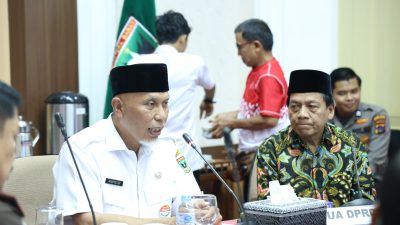 Cari Solusi Warga Air Bangis, Wakil Ketua DPRD Sumbar Suwirpen Suib Ikuti FGD Bersama Gubernur